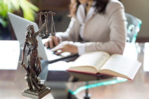 The Top 4 Factors to Consider When Hiring a Criminal Defense Lawyer in Los Angeles CA